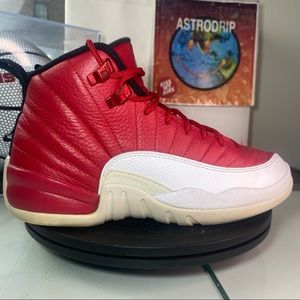 retro 12 size 7.5